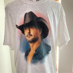 2022 Tim McGraw concert tee Shirt XL